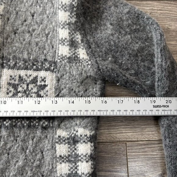 VTG Wool Sweater Womens M Grey Angora Cardigan Full Zip Nordic Fair Isle READ - Picture 7 of 12